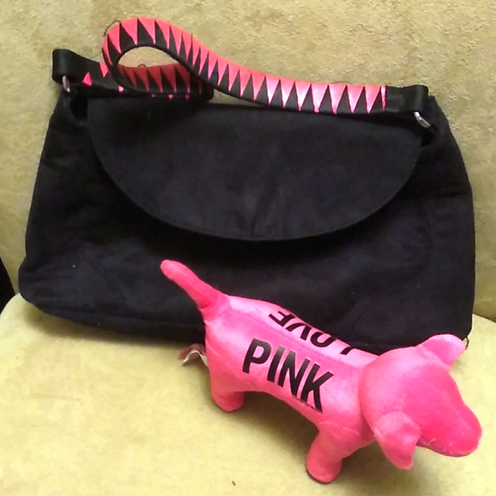 Victoria Secret handbag w/ Pink Love puppy